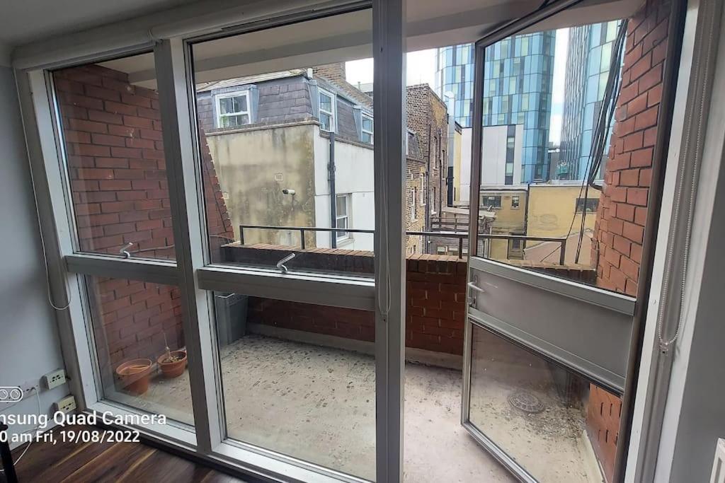 Central Apartment, Kings Cross 6 Mins Walk 런던 외부 사진